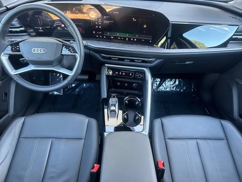 Certified 2025 Audi Q5 Premium w/ Premium Plus AWD/4WD image 17
