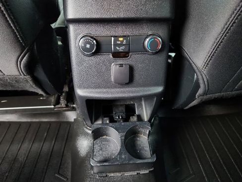 Used 2019 Ford Explorer XLT w/ Class II Trailer Tow Package FWD image 27