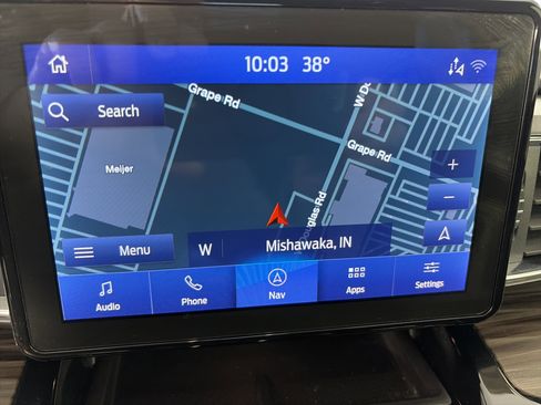 Used 2021 Ford Explorer Limited w/ Hybrid Equipment Group 310A AWD/4WD image 26
