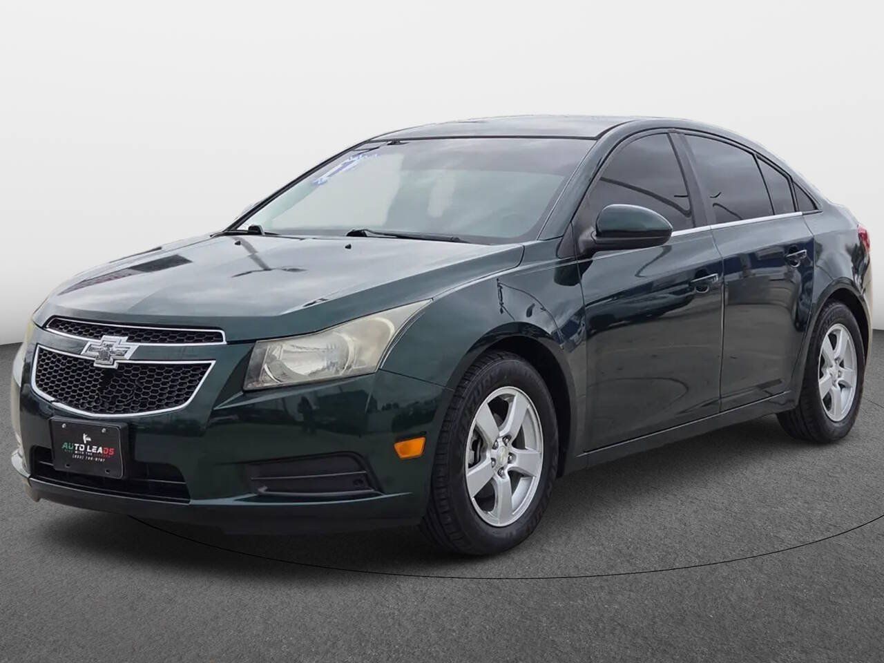 Used 2014 Chevrolet Cruze LT FWD image 1