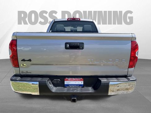 Used 2020 Toyota Tundra SR5 w/ SR5 Upgrade Package AWD/4WD image 5