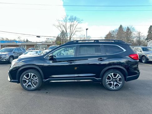Certified 2025 Subaru Ascent Limited image 10