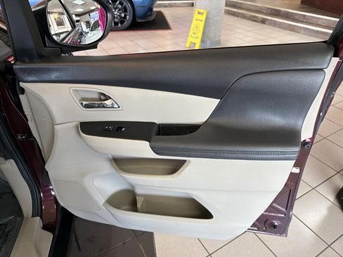 Used 2014 Honda Odyssey EX-L image 29