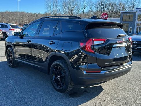 Used 2022 GMC Terrain AT4 w/ Infotainment Package II image 7