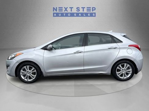 Used 2013 Hyundai Elantra GT FWD image 4