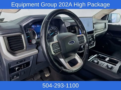 Used 2024 Ford Expedition Max XLT image 9