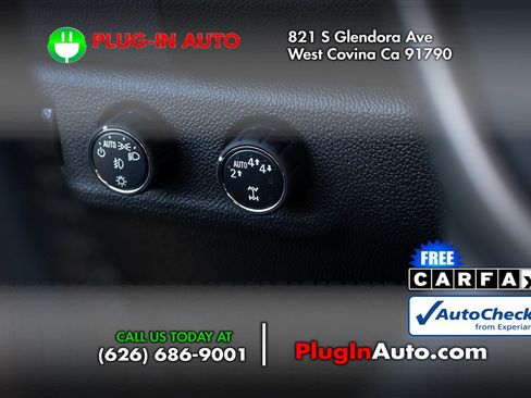 Used 2018 Chevrolet Colorado Z71 w/ Z71 Midnight Edition image 23