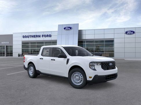 New 2026 Ford Maverick XL w/ Equipment Group 101A AWD/4WD image 8