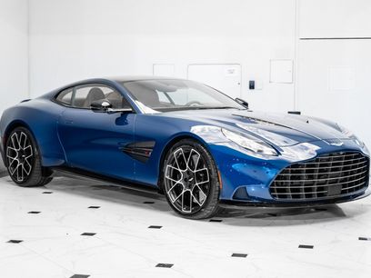 Used 2025 Aston Martin Vanquish