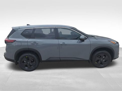 New 2026 Nissan Rogue SV FWD image 6
