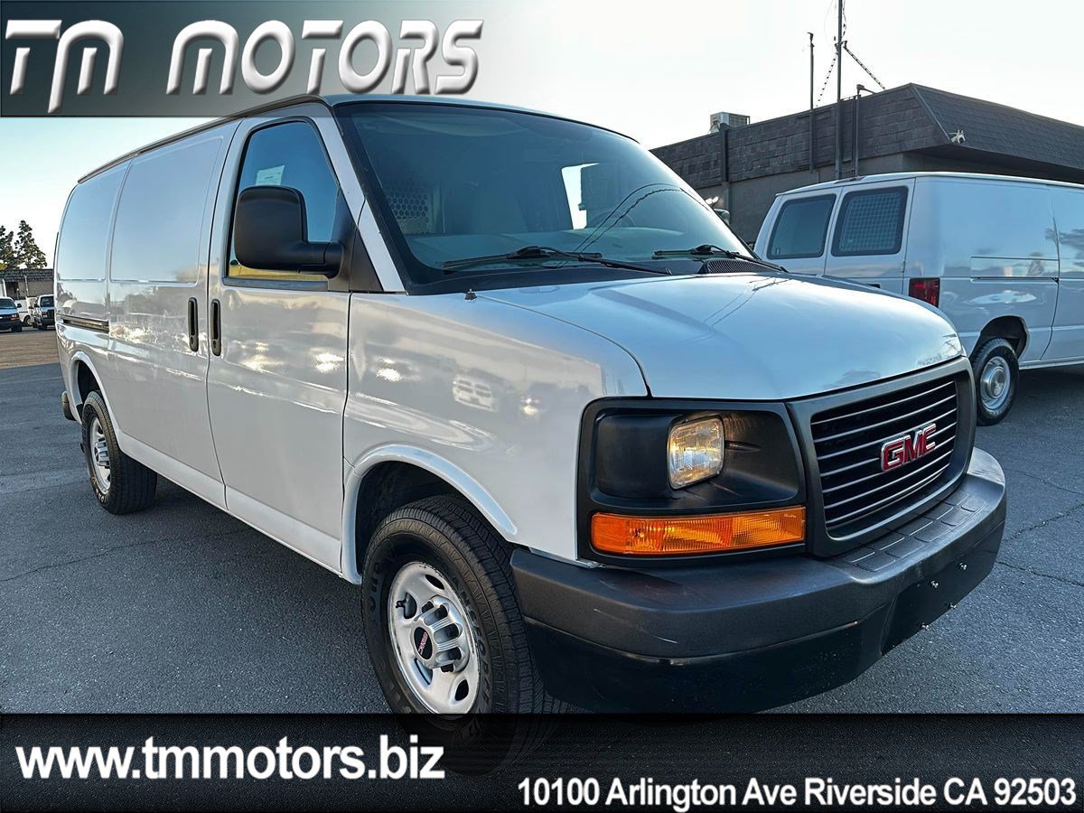 Used 2011 GMC Savana 3500 RWD image 15