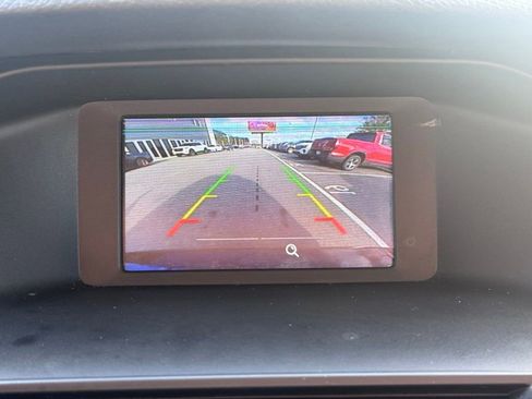 Used 2015 Ford Focus SE w/ SE Sport Package image 17