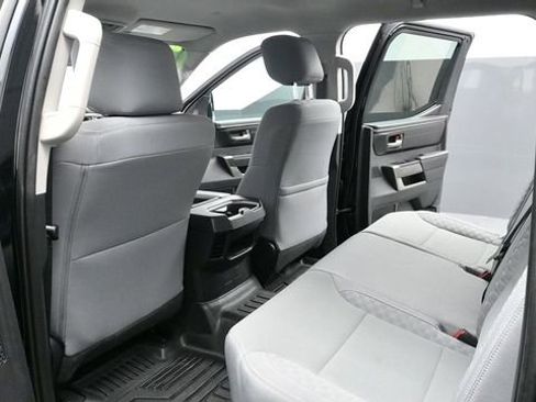 Used 2022 Toyota Tundra SR5 AWD/4WD image 12