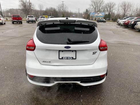 Used 2015 Ford Focus ST image 4