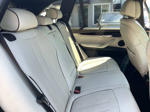 Used 2017 BMW X5 xDrive40e AWD/4WD image 23