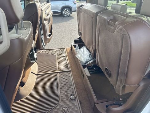 Used 2021 RAM 1500 Laramie image 18