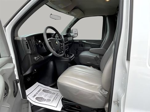 Used 2012 Chevrolet Express 2500 w/ Cold Climate Package image 13