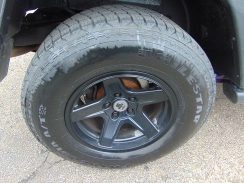 Used 2017 Jeep Wrangler Unlimited Sport w/ Quick Order Package 24S image 26