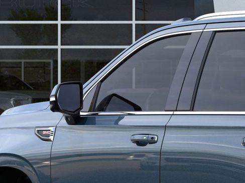 New 2026 GMC Yukon Elevation image 12