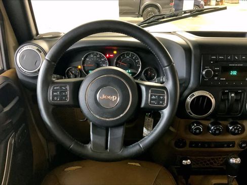 Used 2016 Jeep Wrangler Rubicon w/ Dual Top Group image 6