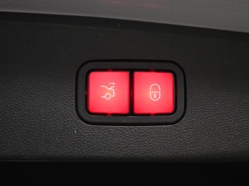 Used 2016 Mercedes-Benz E 400 E400 4MATIC image 16