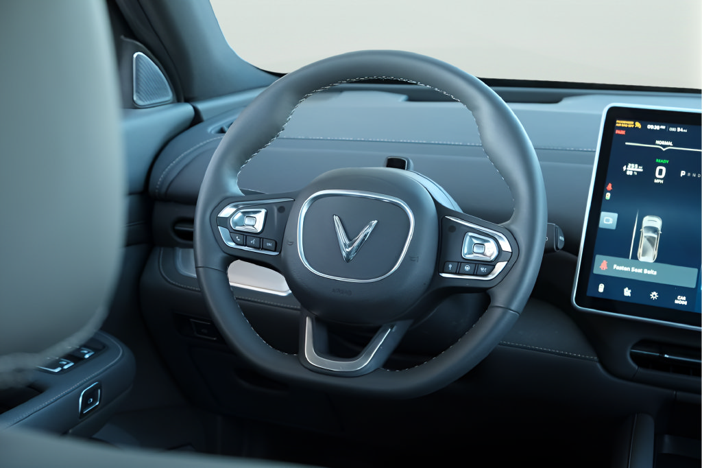 New 2024 VinFast VF 9 Plus AWD/4WD image 36