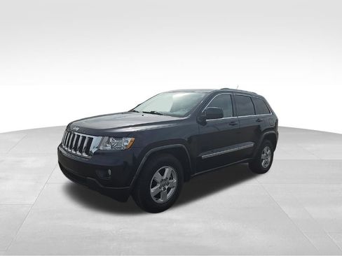 Used 2011 Jeep Grand Cherokee Laredo AWD/4WD image 6