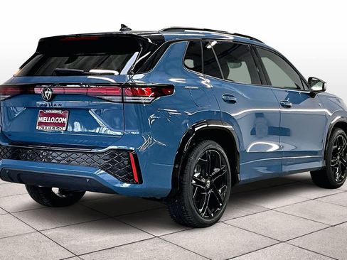 New 2026 Volkswagen Tiguan SE R-Line image 4