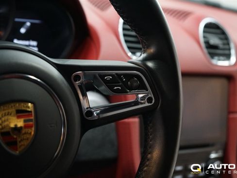 Used 2020 Porsche 718 Boxster Spyder image 24