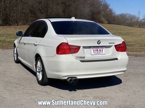 Used 2010 BMW 328i xDrive Sedan image 5