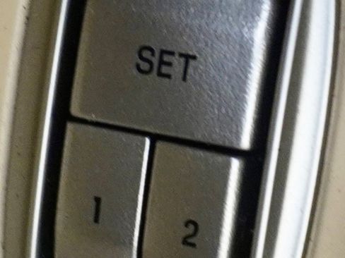 Used 2009 Jaguar XF Luxury image 34