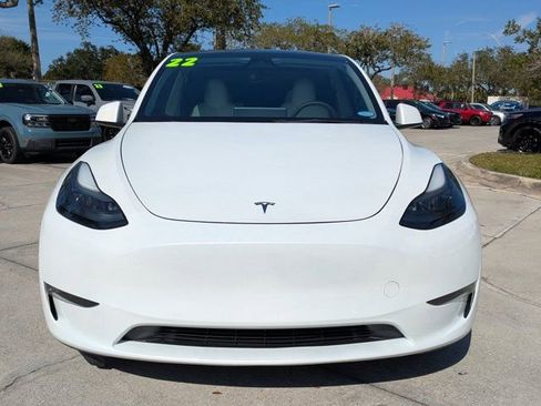 Used 2022 Tesla Model Y Performance image 8