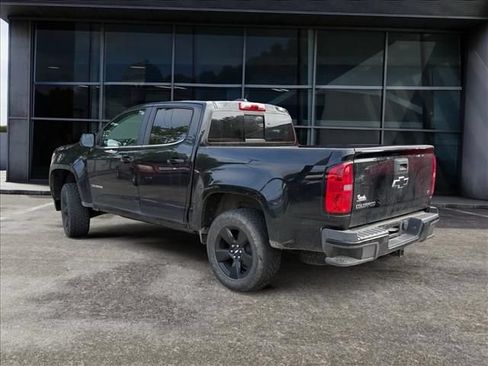 Used 2016 Chevrolet Colorado LT w/ Midnight Edition RWD image 3