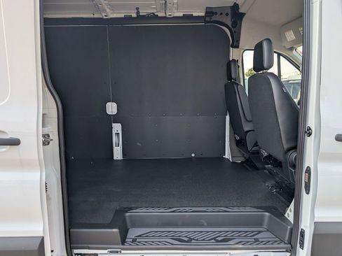New 2026 Ford Transit 250 148 Medium Roof w/ Load Area Protection Package RWD image 29