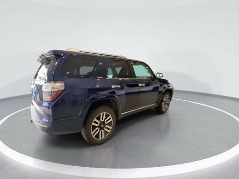 Used 2017 Toyota 4Runner Limited AWD/4WD image 8