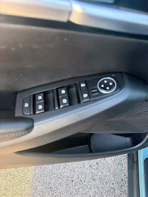 Used 2024 Kia Seltos S AWD/4WD image 15