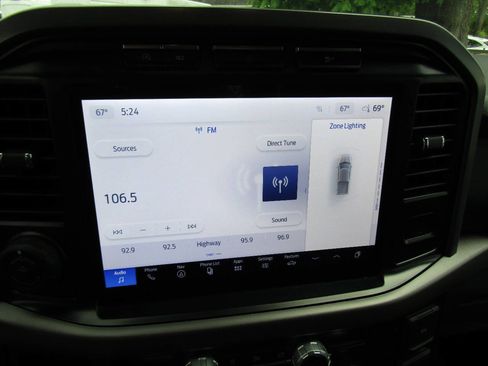 Used 2024 Ford F150 XLT AWD/4WD image 13