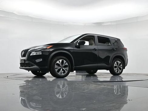 Used 2023 Nissan Rogue SV AWD/4WD image 36