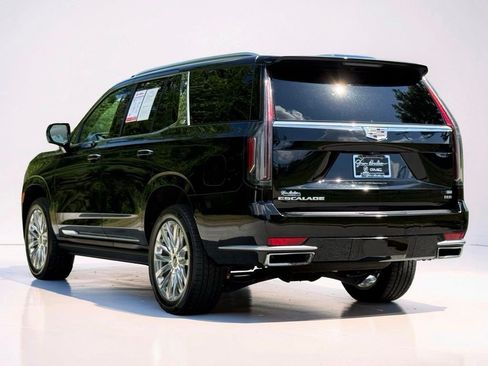 Certified 2024 Cadillac Escalade Premium Luxury w/ Performance Package AWD/4WD image 15