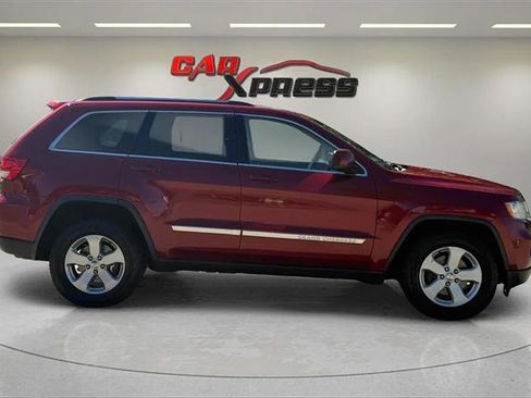 Used 2013 Jeep Grand Cherokee Laredo image 9