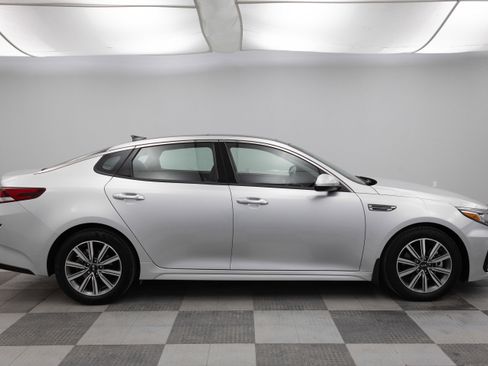 Used 2020 Kia Optima Premium FWD image 15