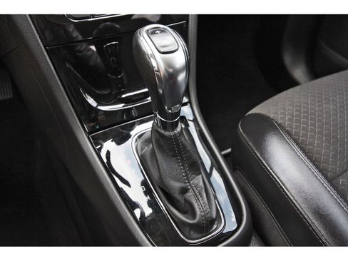 Used 2018 Buick Encore Preferred FWD image 28