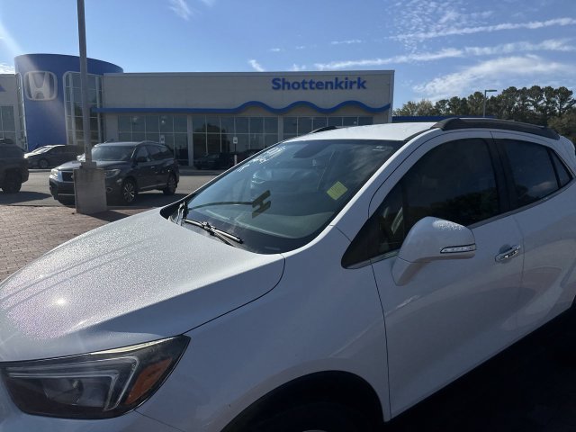 Used 2018 Buick Encore Preferred FWD image 29