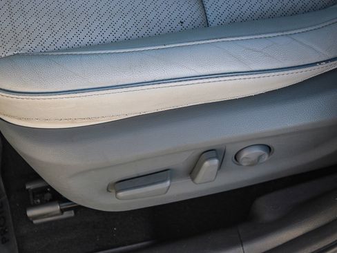 Used 2019 Hyundai Kona Ultimate image 22