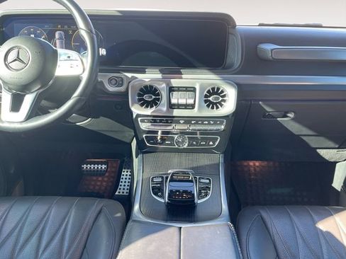 Used 2022 Mercedes-Benz G 550 image 11