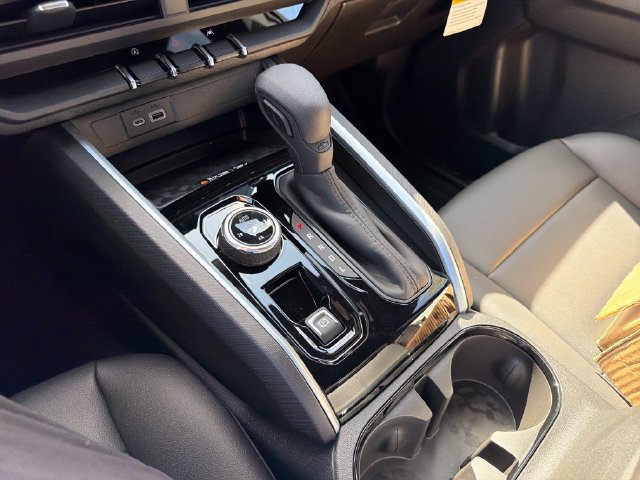 New 2026 Chevrolet Colorado Trail Boss AWD/4WD image 30
