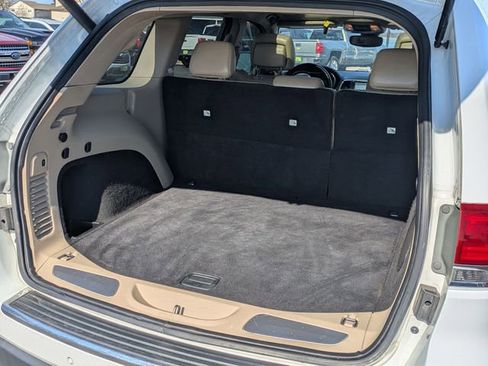 Used 2018 Jeep Grand Cherokee Limited w/ Luxury Group II image 28