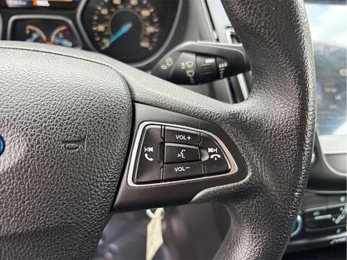 Used 2016 Ford Focus S image 20