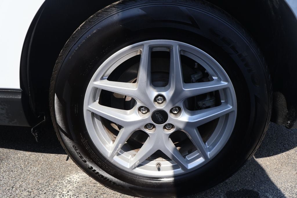 Used 2024 Ford Edge SEL AWD/4WD image 10