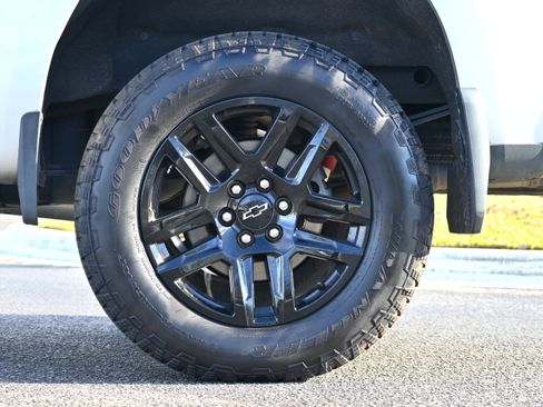 Used 2022 Chevrolet Silverado 1500 LT Trail Boss w/ LT Trail Boss Premium Package image 26